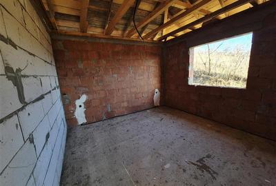 Casă cu 5 camere cu Teren 908 Mp în Bârnova - 5