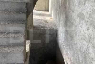 Casă cu 4 camere cu Teren 385 Mp în Central - 2