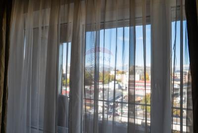 Vanzare apartament spatios, balcon mare  vis -a-vis de P-ta Gorjului Vanzare apartament spatios, balcon mare  vis -a-vis de P-ta Gorjului - 9