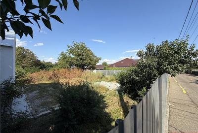 Teren de 553 mp, în Mioriței - 3