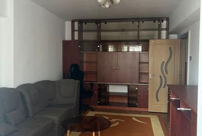Apartament cu 3 camere decomandat în Calea București - 11