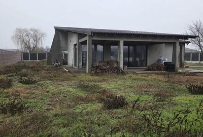 Casă cu 4 camere decomandat cu Teren 1700 Mp în Școlilor - 13