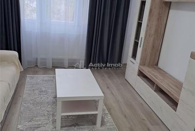 Apartament cu 3 camere semidecomandat, mobilat în Rahova