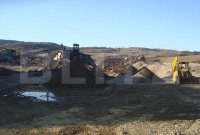 Teren de 60000 mp, în Central - 3
