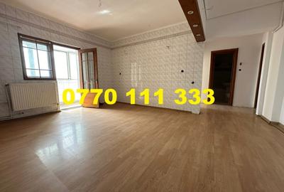 Apartament 2 camere decomandat, Calea Calarasilor, etaj intermediar. - 1