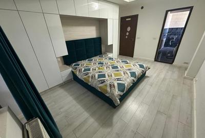 Apartament cu 3 camere decomandat, mobilat în Rovine - 12