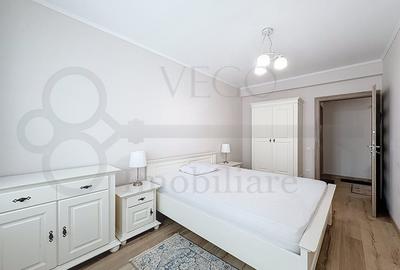 Apartament cu 3 camere semidecomandat, mobilat în Central - 9