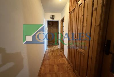 Decomandat! Etaj 2. HOTEL Roma.  Baie cu geam.Ocupabil Imediat! - 9