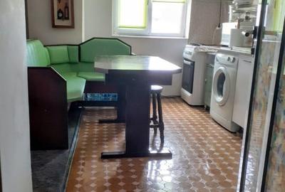 Apartament 3 Camere Decomandat | Ultracentral | Harsova - 5