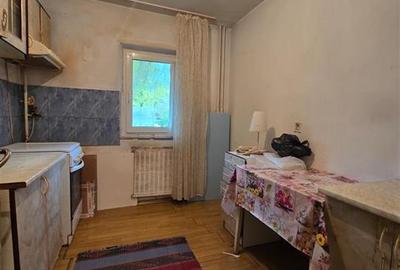 Apartament cu 3 camere decomandat în Dacia - 7