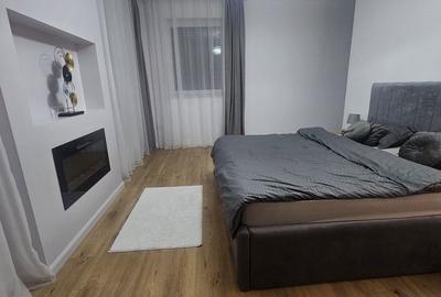 Apartament cu 4 camere decomandat în Ipotești - 5
