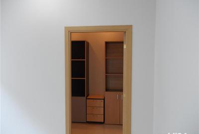 Spațiu comercial, de 86 mp, în Orșova - 1