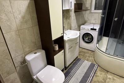 Apartament cu 3 camere decomandat în Turnișor - 1