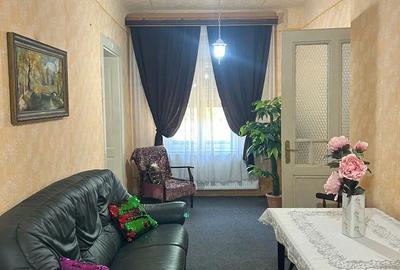 Casă cu 5 camere cu Teren 2000 Mp în Sânnicolau Mare - 2