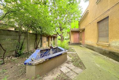 Casa individuala de vanzare - langa Maternitatea Bega - 1