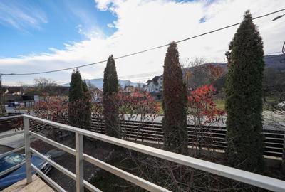 Vilă spațioasă de vânzare în Predeluț, Bran | 2000mp - 40