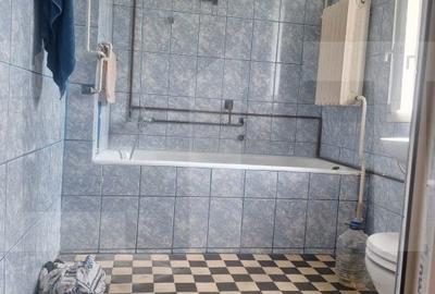Casă cu 4 camere cu Teren 3745 Mp în Nădrag - 6
