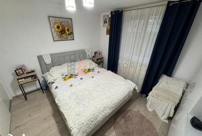 Casă cu 5 camere decomandat cu Teren 299 Mp în Central - 7