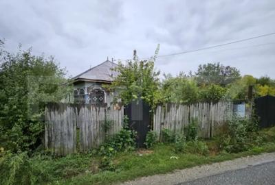 Casă cu 2 camere cu Teren 1000 Mp în Central - 12