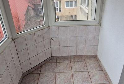 Apartament doua camere decomandate, zona gara. - 14