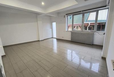 Spațiu comercial, de 190 mp, în Romană - 15