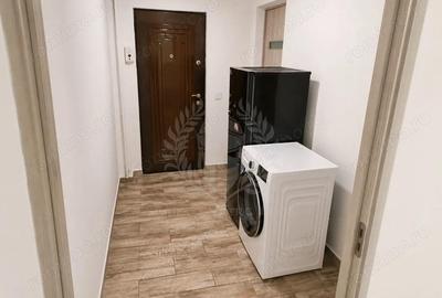 Apartament cu 2 camere, mobilat în Malu Roșu - 4