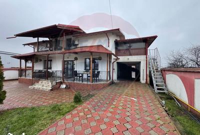 Casă cu 5 camere cu Teren 988 Mp în Bărcănești - 19