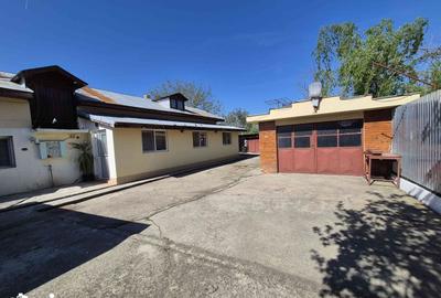 Casă cu 8 camere cu Teren 2529 Mp în Bolintin-Deal - 10