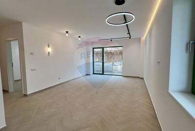 Apartament cu 2 camere decomandat în Tineretului - 2