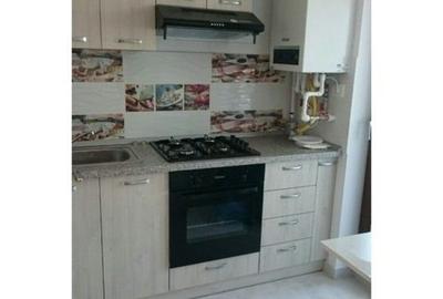 Apartament cu 3 camere decomandat în Vitan - 1