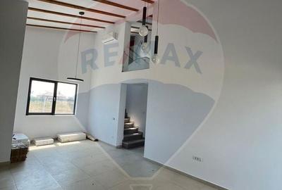 Casă cu 5 camere cu Teren 450 Mp în Nord - 12