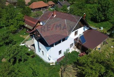 DE VANZARE - Casa P+E+Pod, orientare sudica, Danesti, Maramures - 1