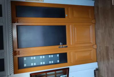 Casă cu 3 camere în Central