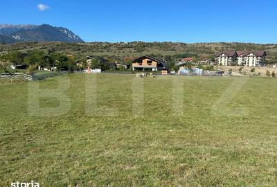 Teren de 6648 mp, în Central - 7