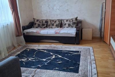 Garsonieră decomandată în Central - 2