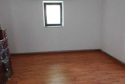 Casă cu 4 camere în Crasna - 7