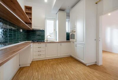 Apartament cu 3 camere semidecomandat în P-ța Universității - 20