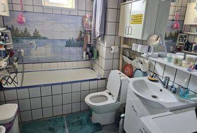 Casă cu 4 camere cu Teren 140 Mp în Olteni - 17