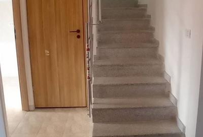 Duplex cu 4 camere cu Canalizare în Dumbrăvița - 6