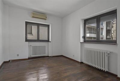 Casă individuală cu 10 camere cu Canalizare în Floreasca - 24