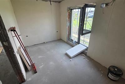 Casă cu 4 camere cu Canalizare în 1 Decembrie 1918 - 2