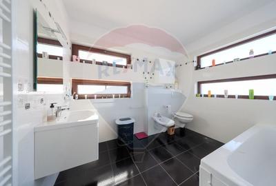 Vila mobilata modern, piscina, zona de interes Ghimbav! - 12