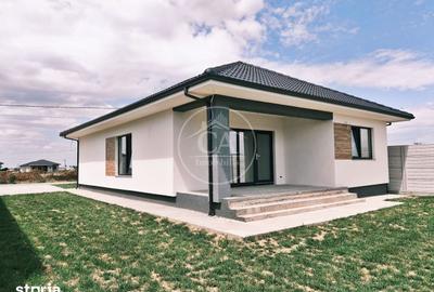 Casă cu 4 camere decomandat cu Teren 553 Mp în Sântandrei - 6