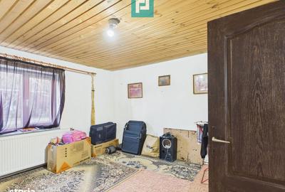 Casă cu 7 camere cu Teren 3141 Mp în Macea - 1