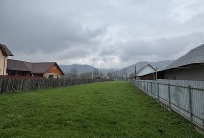 Teren de 2600 mp, în Central - 5
