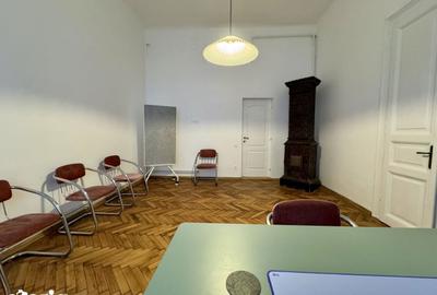 Apartament cu 3 camere, mobilat în Central - 8