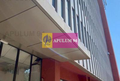 Spațiu comercial, de 9,000 mp, în Vatra Luminoasă - 2