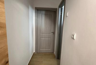 De vanzare apartament cu 2 camere si balcon, etaj 1, zona Cresei, 54.000 euro - 1