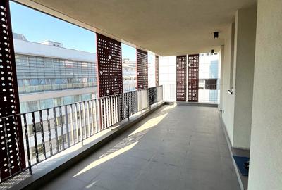 Apartament in imobil deosebit ce îmbină arhitectura veche cu cea contemporană Apartament in imobil deosebit ce îmbină arhitectura veche cu cea contemporană - 4