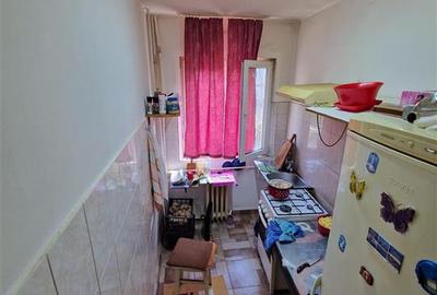 Apartament cu 2 camere semidecomandat în Șagului